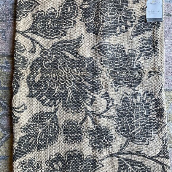 Threshold Jute Botanical Design Throw Rug - Picture 5 of 6